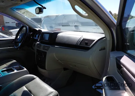 2009 Volkswagen Routan Sel Premium z USA, uszkodzony, nr VIN 2V8HW64X89R544958